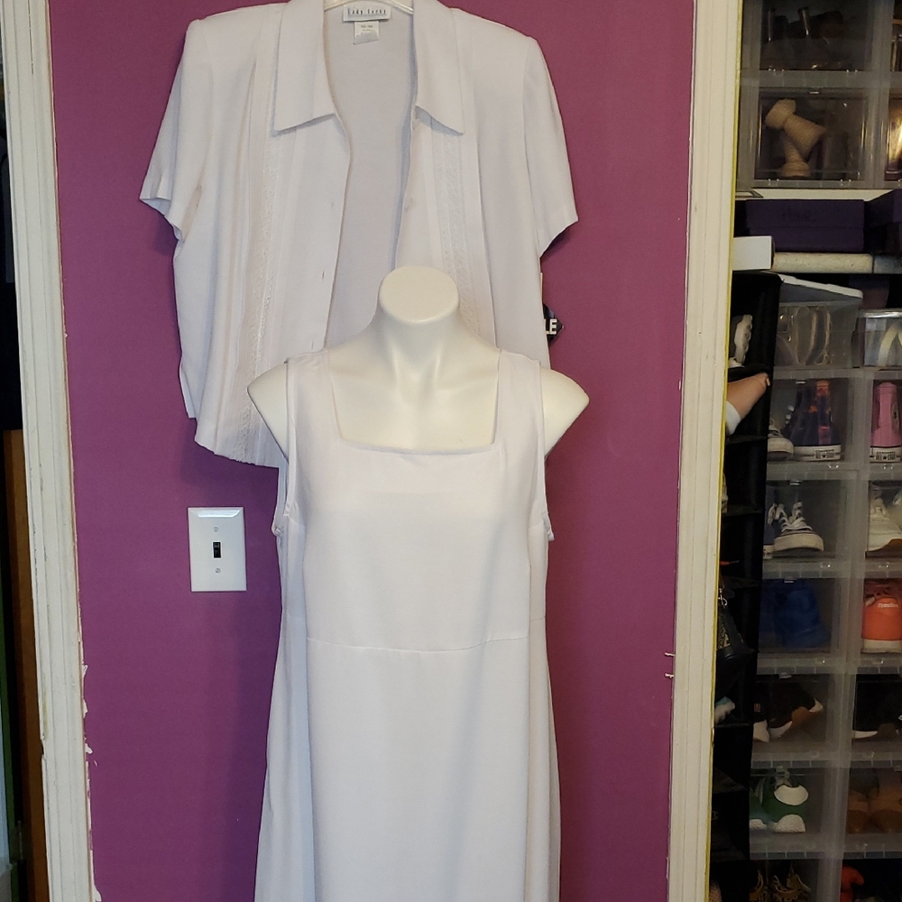 Elegant White Maxi Dress with Jacket